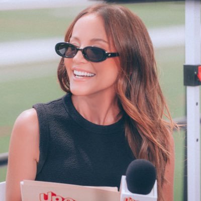 heyheyadams's profile picture. not affiliated with @heykayadams.