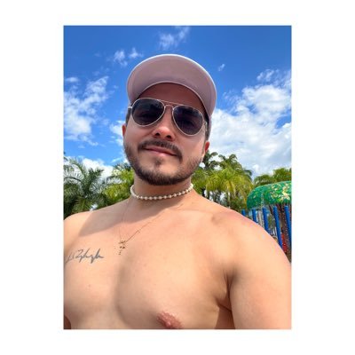 No soy bueno twiteando, por eso tanta foto pendeja - Nurse - ♑️⬇️ IG: @jotikdavid