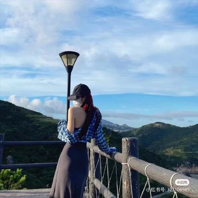 I enjoy traveling, yoga and golf. I hope I can make some friends.