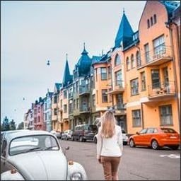 Theighs9zpz's profile picture. 