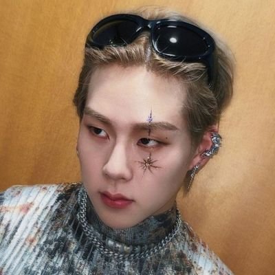 Monsta X / Wonho
MONBEBE+WENEE ♥‿♥
Vegan 🌱/ 🇦🇷 Argentina/
Español/English/ein bisschen Deutsch/
Fan Account