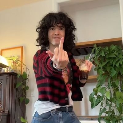 afootnotewilldo's profile picture. hacettepe bio