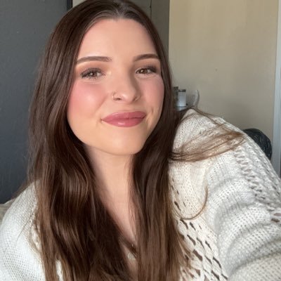 ciaratrujilloo's profile picture. 