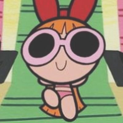 reiiniellavv's profile picture. rant account :)