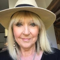 Julia Pearsall (@featheredsnake7) 's Twitter Profile