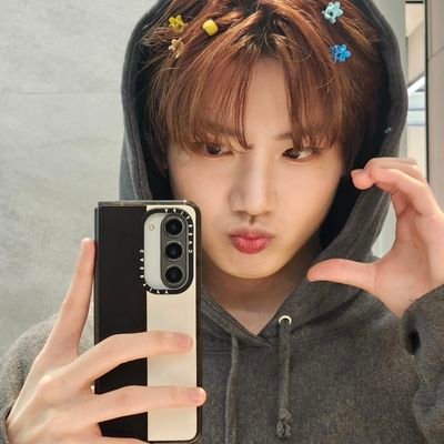 ₊˚ʚ ᗢ₊˚✧ ゚. #박지성 #김준규 #리쿠 🐹🐨🐿
please like or comment on the post if i dont reply because some messages are marked as spam for some reason..