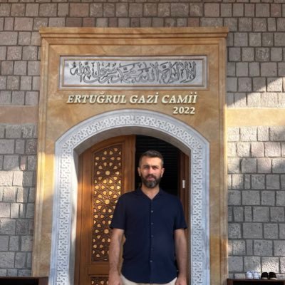 Kendini Ne Kadar Büyük Görürsen Gör. Bende Sadece Gözümün Gördüğü Kadarsın. Ötesi Yok……. Fenerbahçe SK Kongre Üyesi