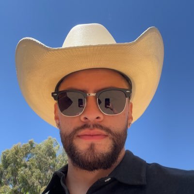 ErickSyndrome's profile picture. Surpass your limits. Right here, right now.