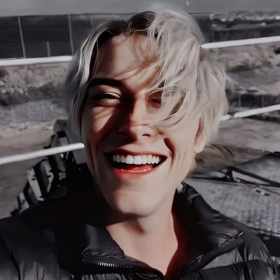 Janbecook's profile picture. 黒脚 🍽️ 𝘚𝘵𝘳𝘢𝘸 𝘏𝘢𝘵 𝘗𝘪𝘳𝘢𝘵𝘦'𝘴 𝘊𝘰𝘰𝘬 🍽️
฿1.032.000.000