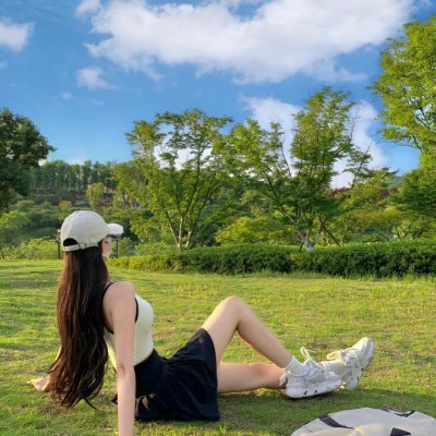 tdfs24's profile picture. Beauty starts the moment you start being yourself✌️🫰😍