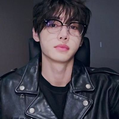 darliinzz's profile picture. akun jualan, promosi dan lain-lain♡