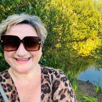 Claire Watkins (@sparklingclaire) 's Twitter Profile