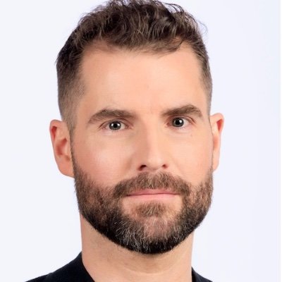 Journaliste à la section Arts de La Presse. Ici pour parler basket, hip-hop, cinéma, superhéros... bref, de trucs cool.