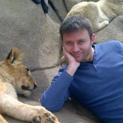 Dwongel's profile picture. Sports, nature, travel & comedy enthusiast. Proud South African. Husband. Father of a daughter & twin boys. ✝️