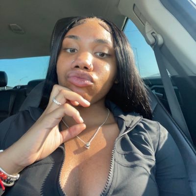 im the best thing for you. 💋the perfect leo. ♌️