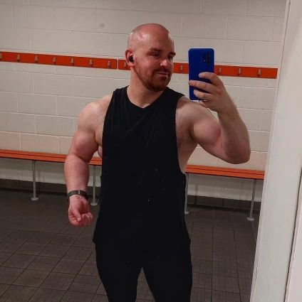 JayReeves87's profile picture. Just a Cardiff Based Bearded Bartender Being Bored!