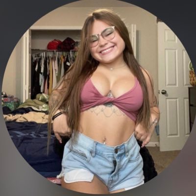 just a 3’11 babe who is trying to understand the world see more of me below ⬇️
See more of me on telegram. https://t.co/rMD5HdcSsA