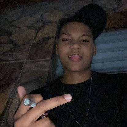 sabino01_'s profile picture. com fé a vida é mais bela..