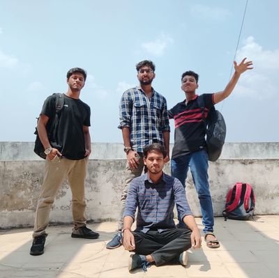 AzeedSayyad's profile picture. Playing volleyball and cold places