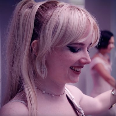 rachel π Profile