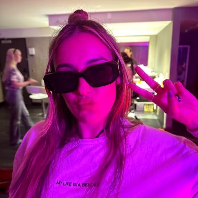 sk0lits's profile picture. doin stuff n thangz 🪩🎶🫧