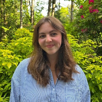 Agency Assistant @BrittSiessCM | Seattle, WA | Certified coffee, tree, and book lover ☕️🌳📚