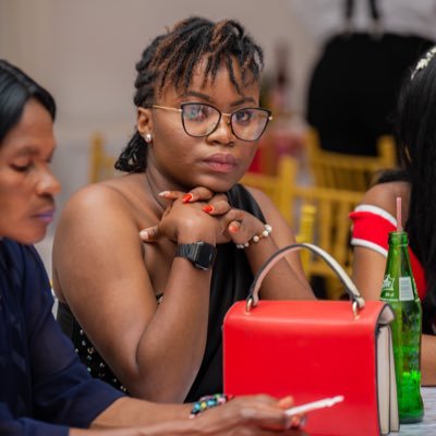 ArleneNyenyezi's profile picture. 