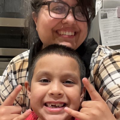 PrincessEmiiie's profile picture. Mom 💙💙🐶
Wife 💍 💅 
ATX 📍