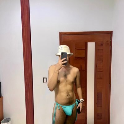 AlexanderAriazz's profile picture. 