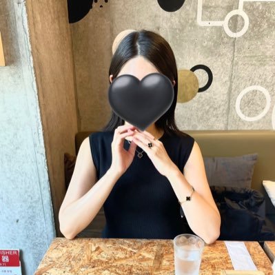 yururitonai's profile picture. 東京在住のアラサー💁‍♀️🌕1歳男の子ママ👦株NISAポイ活ゆるゆるしながら、ジュエリー💍とオンラインで消費💰備忘録のためのハッシュタグ #ゆるりのジュエリー #ゆるりのお出かけ #ゆるりの手土産 #ゆるりのマネー #ゆるりの買って良かったもの