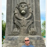 Hey Spike 🇺🇸 🇨🇦 🐝📚 (@peterarsenault6) 's Twitter Profile