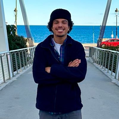 Pybeancoder's profile picture. Electrical Engineer | Software Dev | X 4 accountability |🇵🇷 | Hebrews 12:11 | Hyprland lover | 9070 XT | Homelab