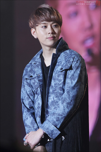 ¥비스트¥ 윤두준 장현승 용준형 양요섭 이기광 손동운