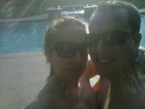 ginnyn86's profile picture. :)