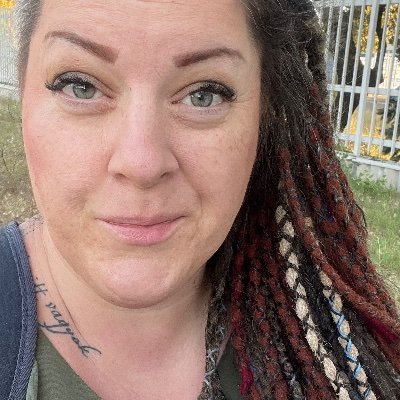 #mindmeghalunk Diabetes, fonalak, dreadlocks, tyukok, macskak, bigpharma, AI, mindmeghalunk! ☺️☺️☺️☺️☺️☺️