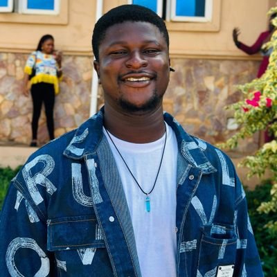 Project Manager 🏢 | https://t.co/XuvZ0p2R6E Expert | ClickUp Expert | Website Designer 🧑💻
Believer || Warriors Enthusiast 🏀❤️