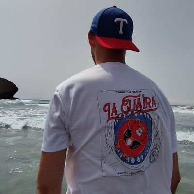 Enamorado de mi familia! Adicto al Fútbol, el Béisbol y la F1.
Colaboro en @PortugalSphera ⚽🇵🇹 y @TiburonesReport ⚾🦈.