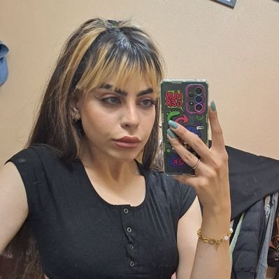 wild__dog's profile picture. میخوای بهم هِیت بدی قبلش یه نگا کن به🪞