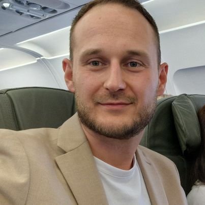 VladaFilip's profile picture. MA in History, 
here just for politics, news and fun