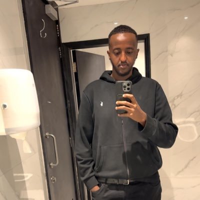 longlastabdul's profile picture. الله اعلم