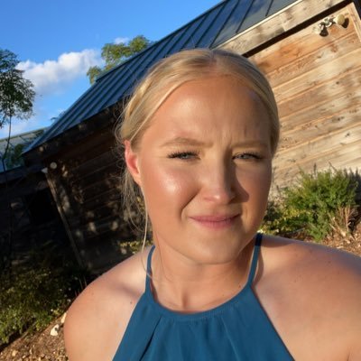 _Devon_23's profile picture. TAMUK ‘24🐗