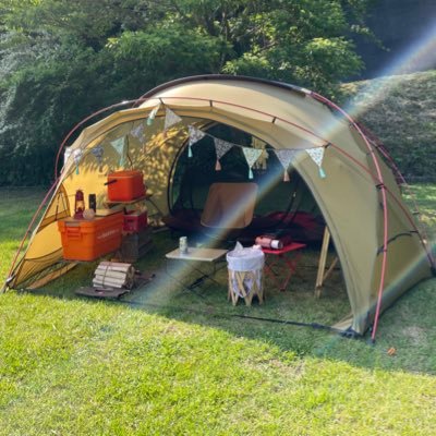obachan_camp's profile picture. 酒とキャンプをこよなく愛するおばちゃんソロキャンパーです。世田谷から120km圏内のキャンプ場に出没し、絶景度、清潔度など女子ソロキャンパー目線で勝手にレビューしてます。月に1〜2回のペースで平日キャンプしてます。キャンプしてない時は投稿少なめです😆