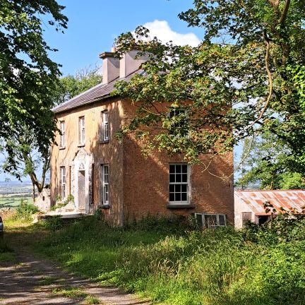 50kopyears's profile picture. Speke @LFC Kopite since '63.      #antiapartheid
Socialist Architect RIBA, MBA Football Industries #FreePalestine #jft97