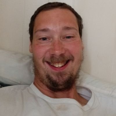 bryn_griffin3's profile picture. Non-denominational Christian,
38, Passionate about the Bible and the Constitution,