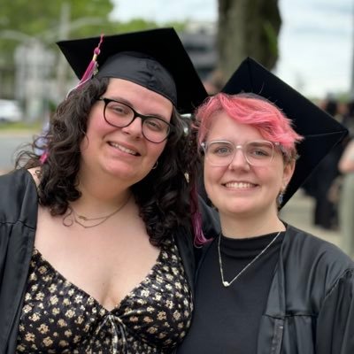 rachelmjenney's profile picture. 🌺we can just dance to this🌺