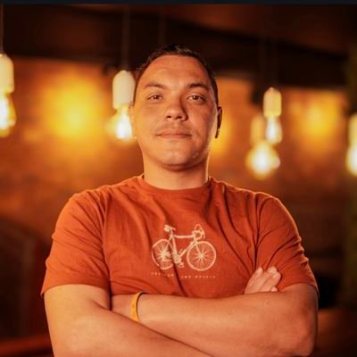Engenheiro de Software, Dev, Criador de Bugs.