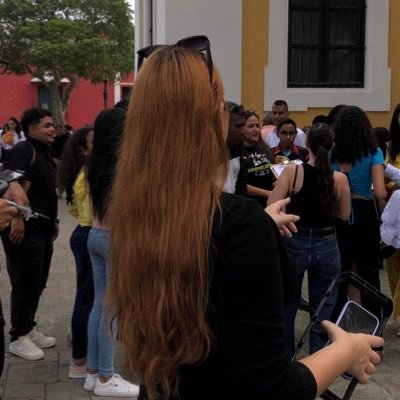 soy community manager y creo contenido bonito para marcas cool, también me gusta el mocaccino | #CoffeeBreakConAmanda