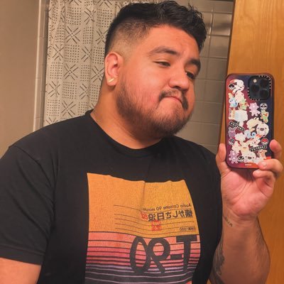 29 Gay and Proud🥰🌈 Sagittarius♐️ Love all things anime and nerdy.