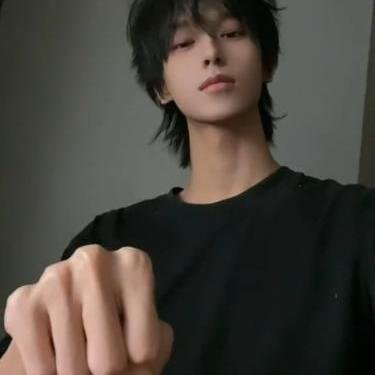 RNeedhamo80879's profile picture. You want to be a lovely girl