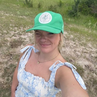 NicoleDeHav's profile picture. DHA committee member